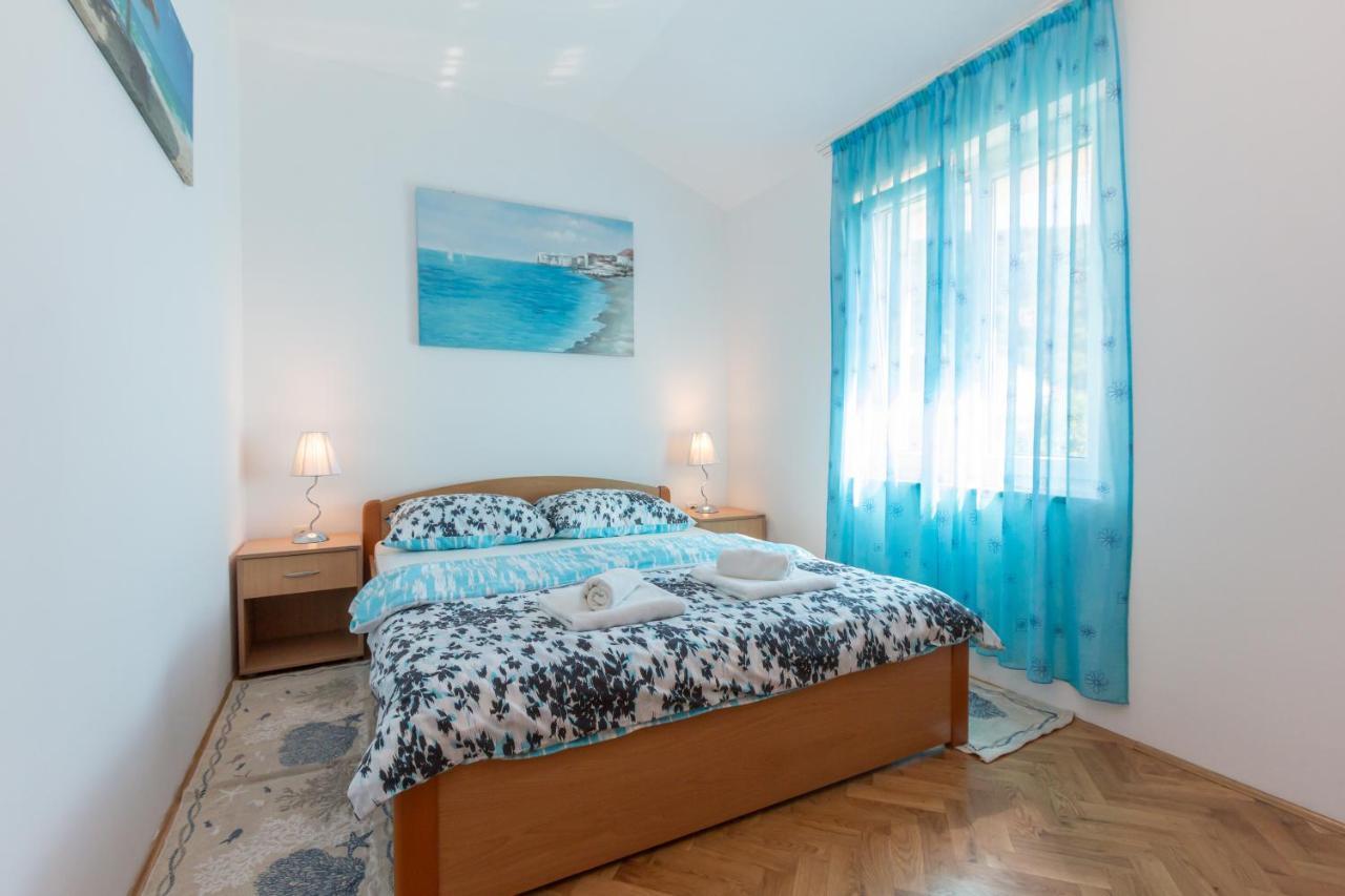 Apartments Ema & Mislav With Terrace บัชกา ภายนอก รูปภาพ